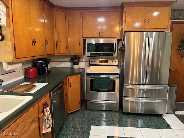207 Lindsey Ave, Marietta, OH 45750 - photo 11