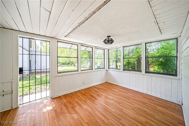 2010 Revere Rd, Cleveland Heights, OH 44118 - photo 17