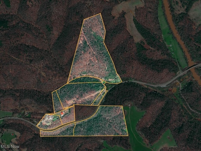 10664 W Little Kanawha Hwy, Mount Zion, WV 26151 - map / location with property boundaries highlighted