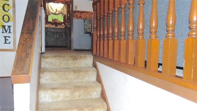 20296 Crk 6, Coshocton, OH 43812 - view of stairs