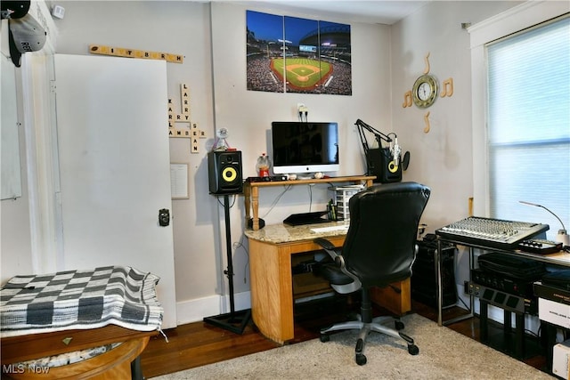 2816 E Market St, Warren, OH 44483 - home office featuring wood finished floors and baseboards