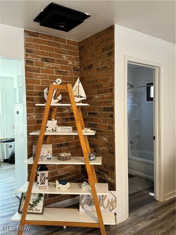 14240 Crk 410, Lot, Coshocton, OH 43812 - detailed view of wood finished floors