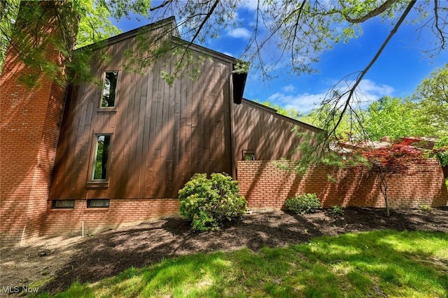 947 Trimble Pl, Sagamore Hills, OH 44067 - view of home's exterior
