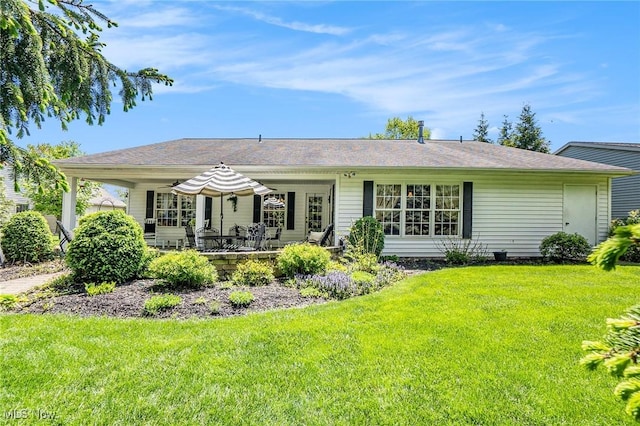 29 Amber Way, Norwalk, OH 44857 - back of house featuring a yard