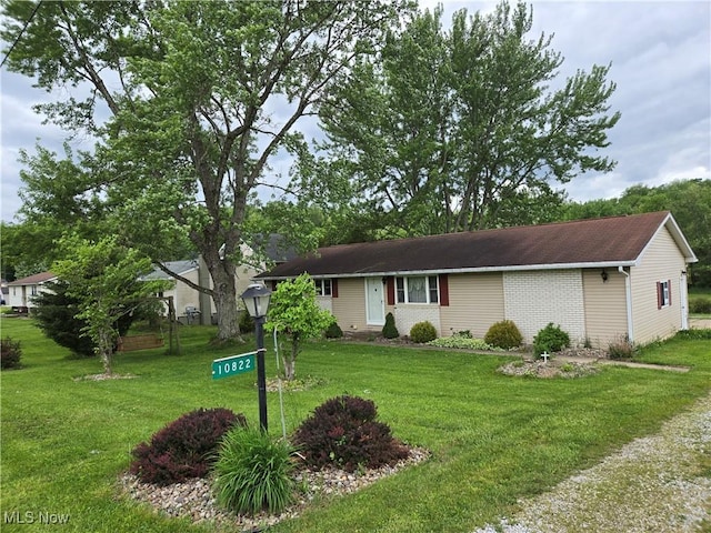 10822 Welton Rd NE, Bolivar, OH 44612 - photo 1
