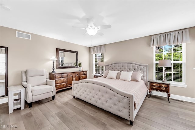 1487 Barrymore Ln, Wadsworth, OH 44281 - bedroom with light wood-style floors, baseboards, and ceiling fan