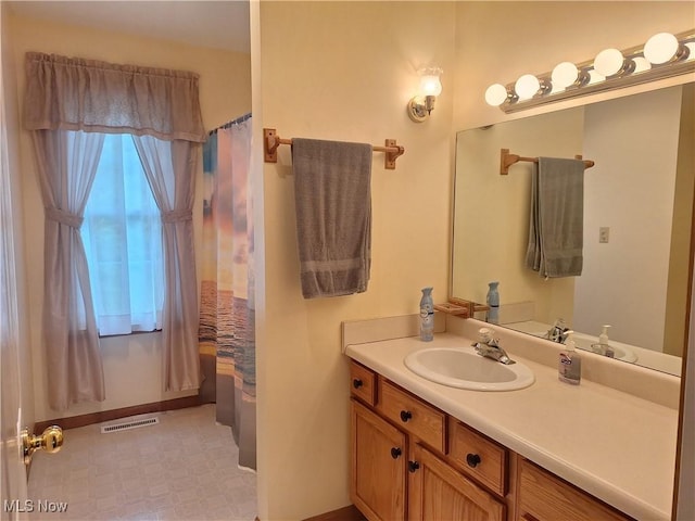 16604 Old State Rd, Middlefield, OH 44062 - full bath with vanity