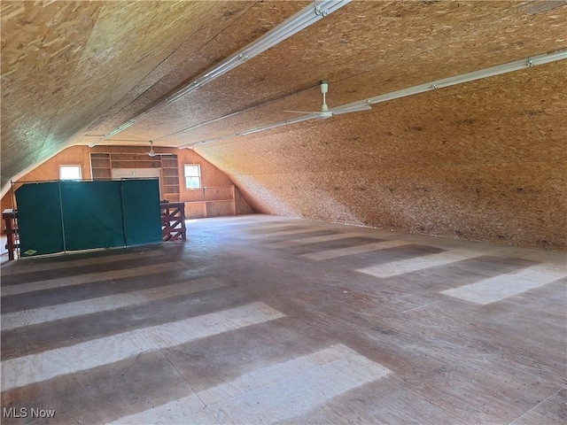 16604 Old State Rd, Middlefield, OH 44062 - bonus room with vaulted ceiling