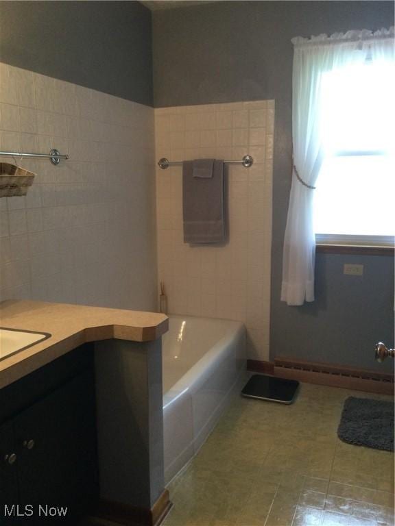 1009 Township Rd Unit 2156, Ashland, OH 44805 - full bath with a tub and vanity