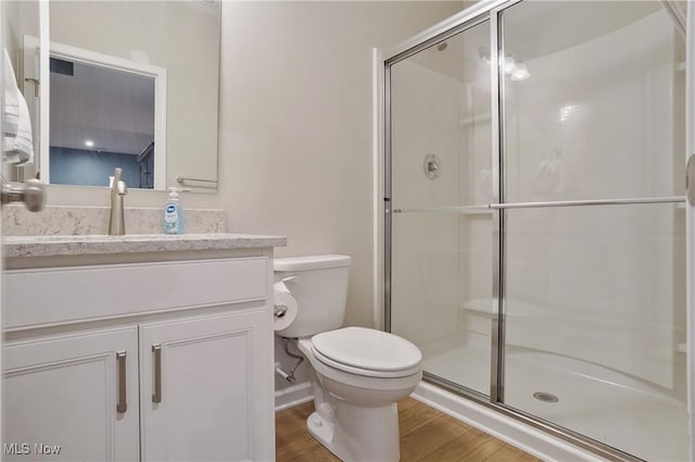 2562 Gianni Way, Richfield, OH 44286 - bathroom with a shower stall, toilet, and vanity