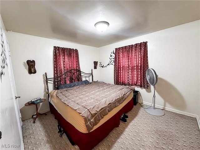2007 W 59th St, Ashtabula, OH 44004 - bedroom featuring carpet floors and baseboards