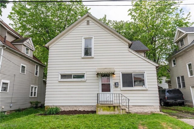 560 Nash St, Akron, OH 44306 - photo 1
