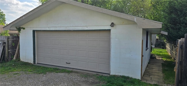 4604 7th Ave, Vienna, WV 26105 - view of detached garage