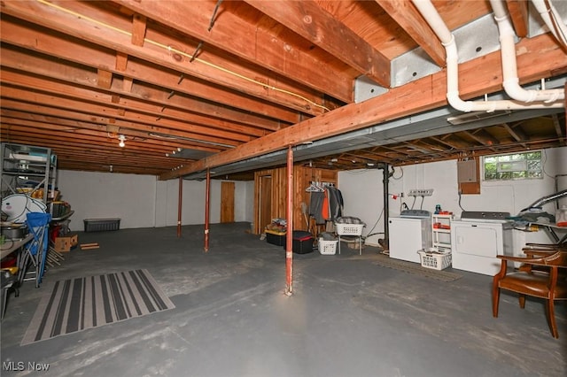 123 Wabash Ave, Orrville, OH 44667 - below grade area with washer and dryer