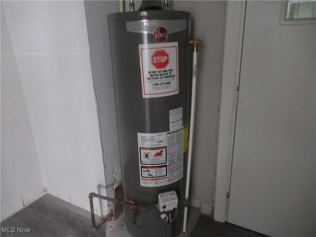 6453 Poplar Dr, Independence, OH 44131 - utility room with water heater