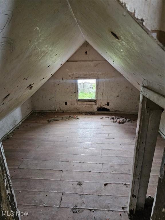 3474 W 60th St, Cleveland, OH 44102 - bonus room with vaulted ceiling and hardwood / wood-style flooring