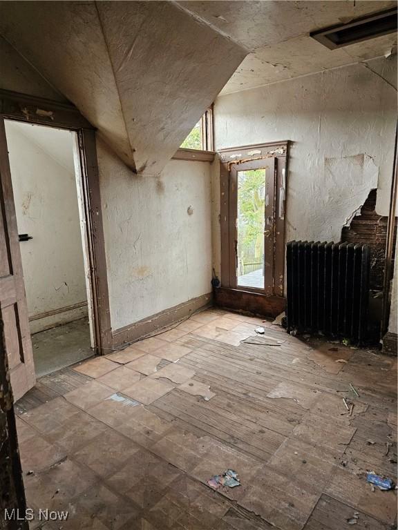 3474 W 60th St, Cleveland, OH 44102 - empty room featuring radiator