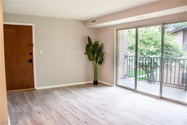16475 Heather Ln Unit 202, Middleburg Heights, OH 44130 - photo 5