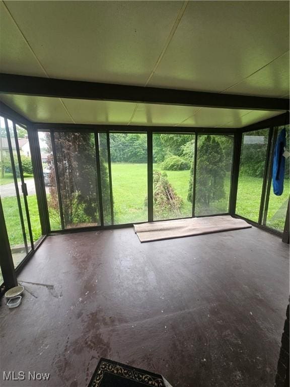 72 Idaho Rd, Austintown, OH 44515 - view of unfurnished sunroom