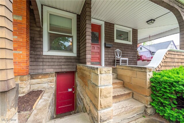 44 W Vine St, Oberlin, OH 44074 - doorway to property featuring covered porch