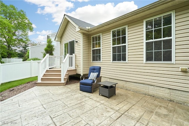 1917 Northgate Cir, Akron, OH 44320 - view of patio / terrace