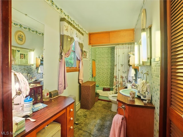 3912 Austinburg Rd, Ashtabula, OH 44004 - bathroom with toilet, vanity, and a shower with curtain