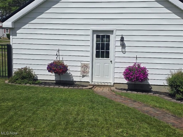 1505 N 14th St, Cambridge, OH 43725 - view of doorway to property