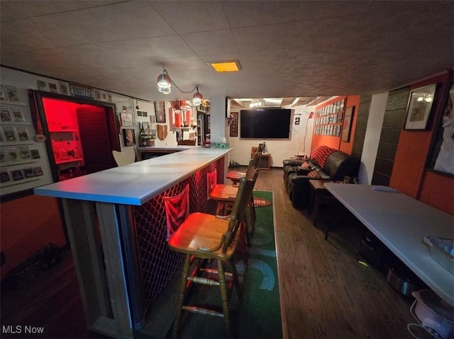 1505 N 14th St, Cambridge, OH 43725 - indoor dry bar with wood finished floors