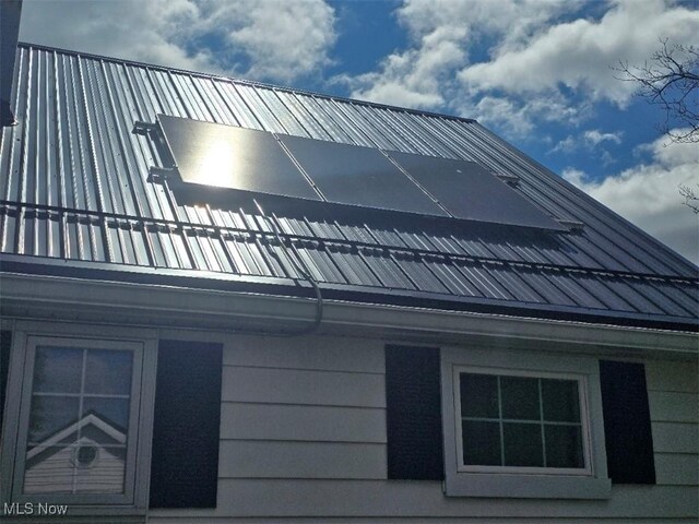 1505 N 14th St, Cambridge, OH 43725 - exterior view of metal roof