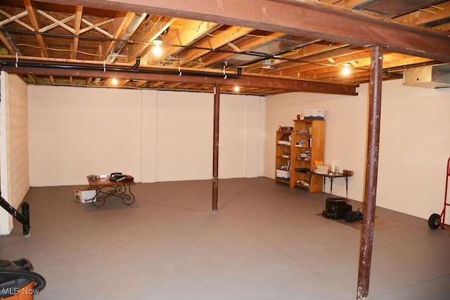7711 Marewood Pl, Painesville, OH 44077 - view of basement