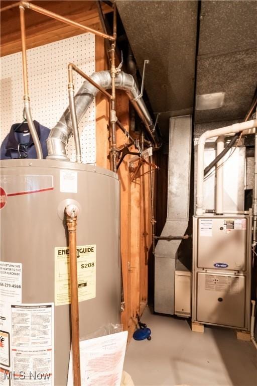 1922 W 38th St, Lorain, OH 44053 - utility room with gas water heater