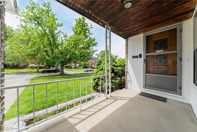 3573 Severn Rd, Cleveland Heights, OH 44118 - covered porch featuring a yard