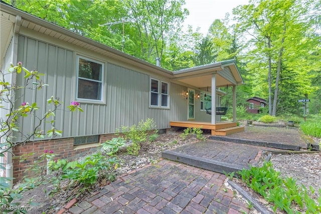 17444 Old State Rd, Middlefield, OH 44062 - exterior space with a patio area