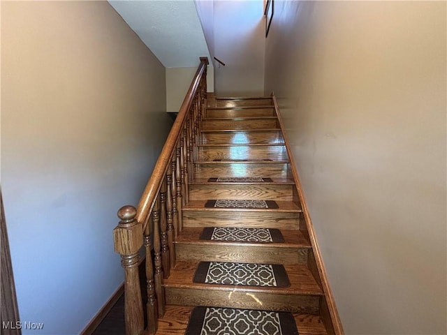 6516 Fee Rd, Rome, OH 44085 - stairs featuring baseboards