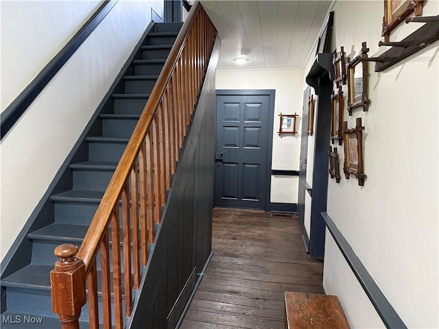 199 E 3rd St, Zoar, OH 44697 - stairs with wood-type flooring