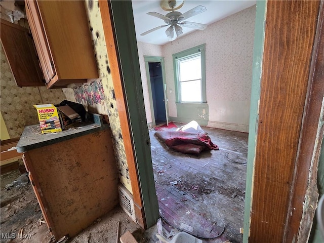 11813 Soika Ave, Cleveland, OH 44120 - interior space featuring wallpapered walls and baseboards
