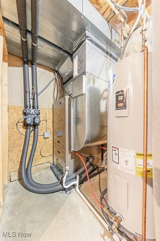 5215 Kapok Dr, Medina, OH 44256 - utilities featuring electric water heater