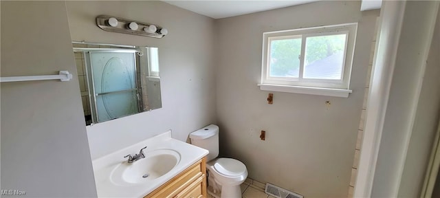 4321 W 181st St, Cleveland, OH 44135 - full bath featuring toilet, vanity, and a shower with shower door