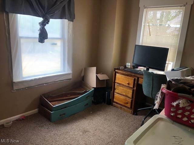 1817 Penn Pl NE, Canton, OH 44704 - carpeted office space with baseboards