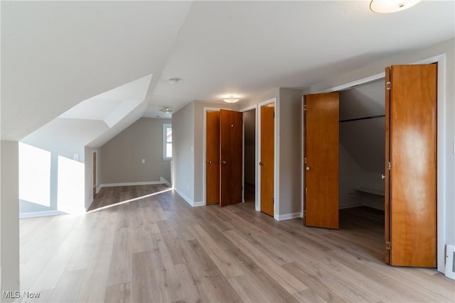 4827 E 88th St, Garfield Heights, OH 44125 - bonus room with light wood-style flooring and baseboards