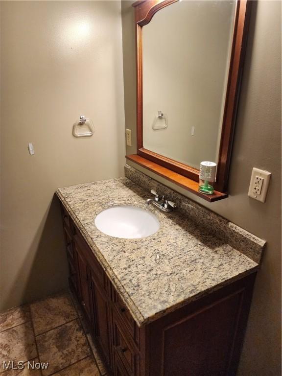 221 Efaw Ave, Saint Clairsville, OH 43950 - photo 9