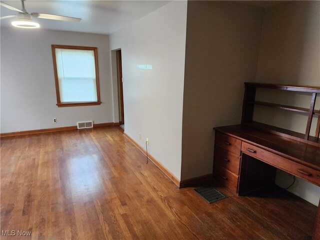 221 Efaw Ave, Saint Clairsville, OH 43950 - photo 5