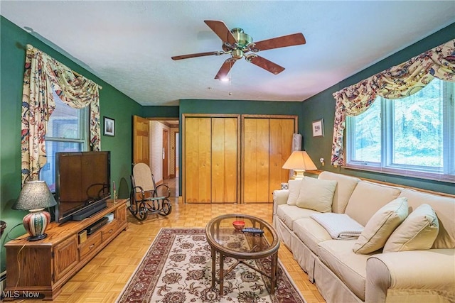 875 N Medina Line Rd, Akron, OH 44333 - living area featuring a ceiling fan