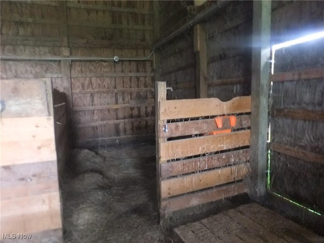 10677 Moss Rd, Lodi, OH 44254 - view of stable