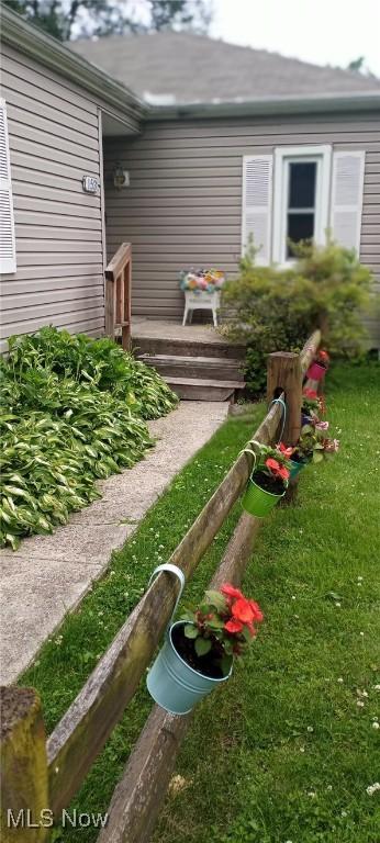 153 N Doan Ave, Painesville, OH 44077 - photo 4