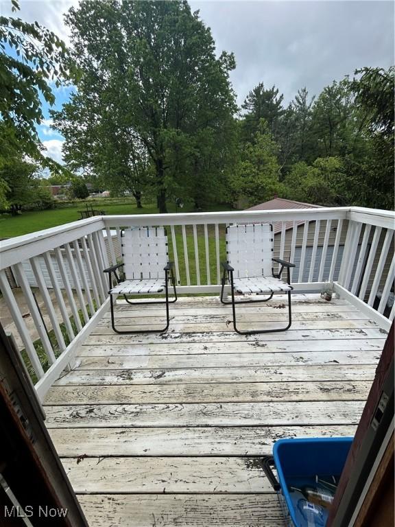16112 Raymond St, Maple Heights, OH 44137 - view of wooden terrace