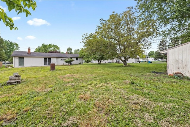 6265 Jaycox Rd, North Ridgeville, OH 44039 - view of green lawn