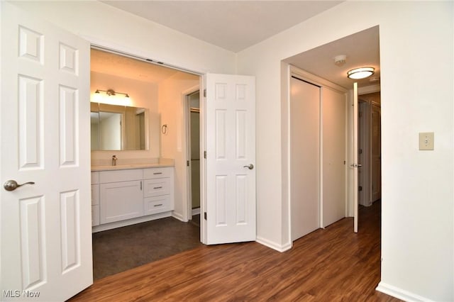 2104 Glouchester Dr, Lyndhurst, OH 44124 - photo 21