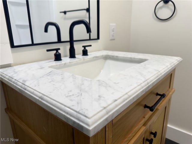 6250 W Liberty St, Hubbard, OH 44425 - bathroom featuring vanity