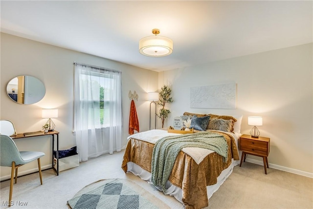 2546 Atlantic, Warren, OH 44483 - bedroom featuring light colored carpet and baseboards